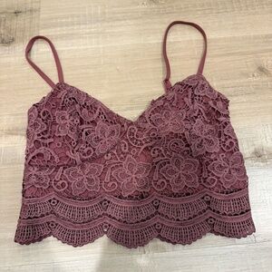 L.A. Hearts Lace Crop Top Size Medium